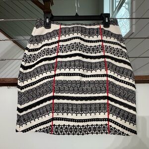 Tabitha Black & White boho Mini Skirt with Red Accents size 4